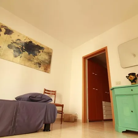 Apartment Anca Centro Storico 1 *