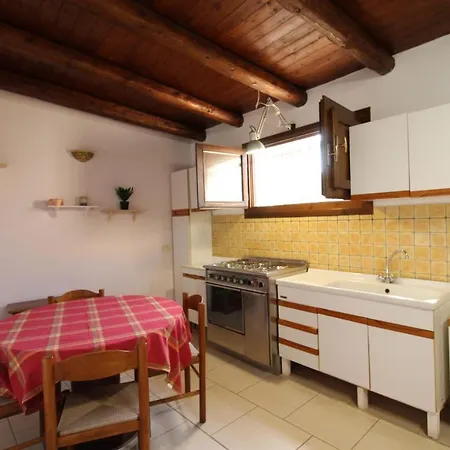 Apartment Anca Centro Storico 1 *